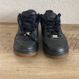 Nike airforce 1 shoes